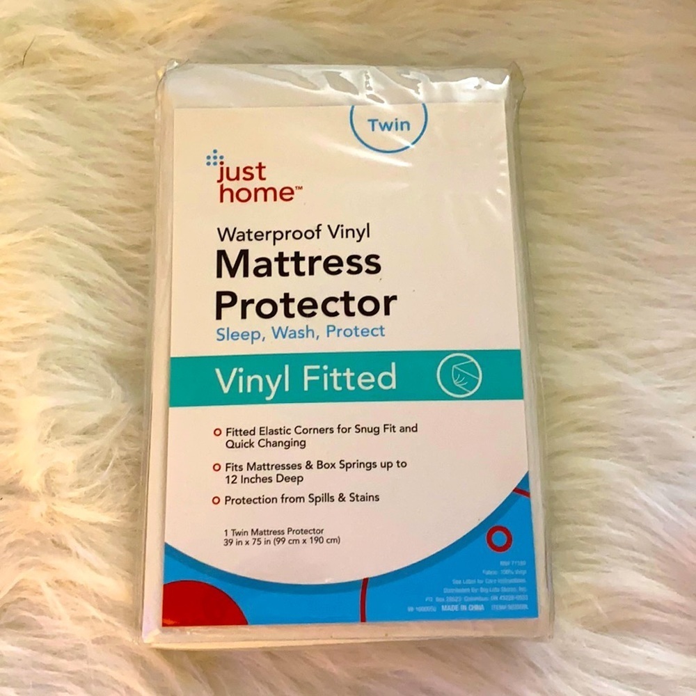 Waterproof vinyl twin mattress protector fitted
